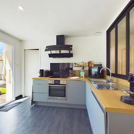 Дом отдыха Maison Au Calme Pour 6 - 850m De La Clavette *